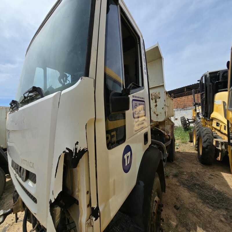 Veículo IVECO Tector IVECO TECTOR 170E22 2013 Branco 2013 em leilão