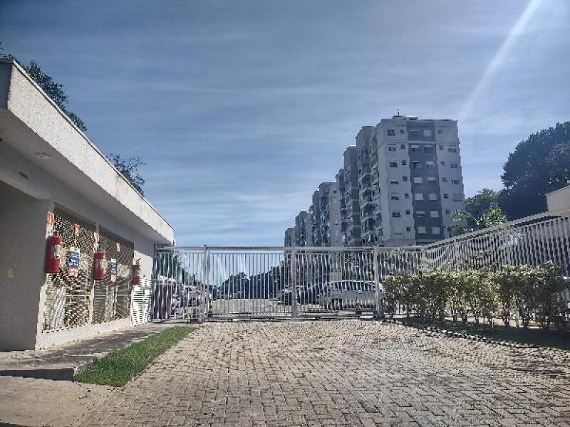 LOTE 590 Apartamento