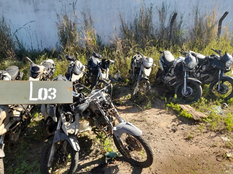 Sucatas de Veículo: Xre 300